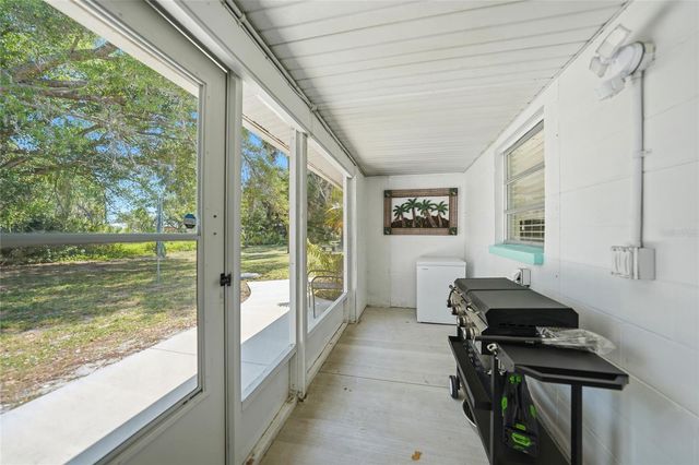 23040 CENTRAL AVENUE, Punta Gorda, FL 33980