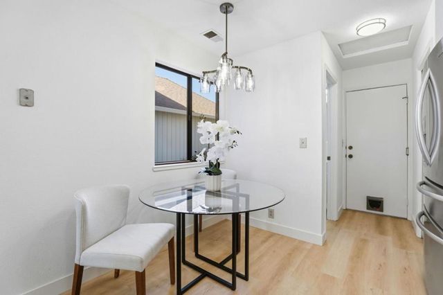 17101 Creekside Circle, Morgan Hill, CA 95037