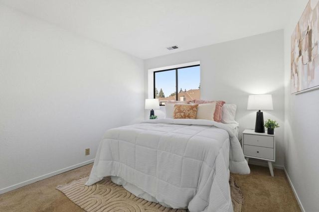 17101 Creekside Circle, Morgan Hill, CA 95037