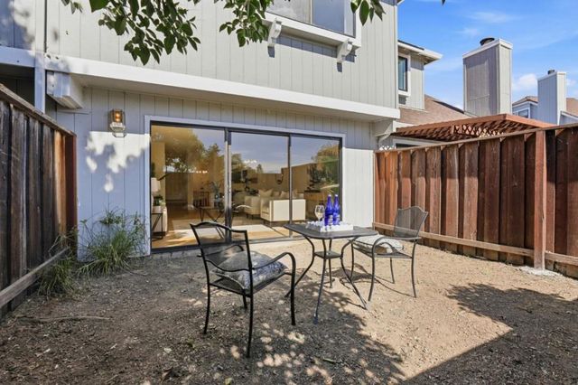 17101 Creekside Circle, Morgan Hill, CA 95037