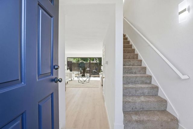 17101 Creekside Circle, Morgan Hill, CA 95037