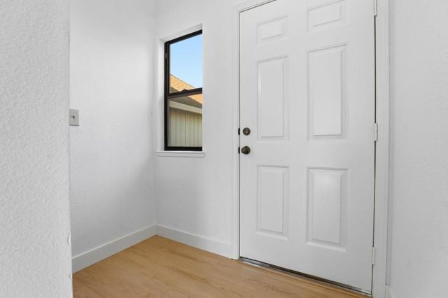 17101 Creekside Circle, Morgan Hill, CA 95037