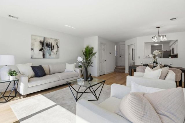 17101 Creekside Circle, Morgan Hill, CA 95037