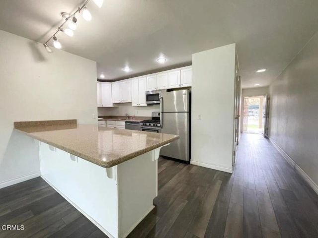 669 Reef Circle, Port Hueneme, CA 93041
