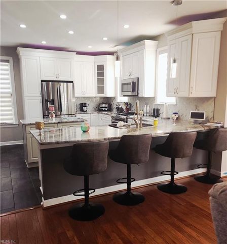 632 Sweet Leaf PL, Chesapeake, VA 23320