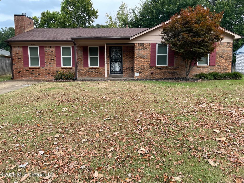 8710 Greenbrook Parkway, Southaven, MS 38671 — exterior