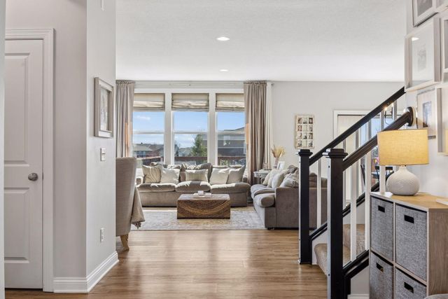 1608 Aspen Drive, Carver, MN 55315