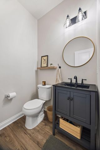 1608 Aspen Drive, Carver, MN 55315