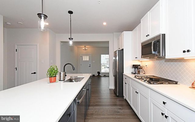 500 STERLING DR, East Norriton, PA 19401