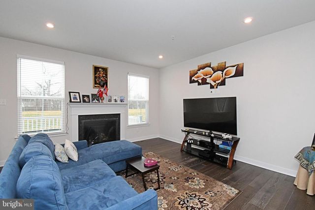 500 STERLING DR, East Norriton, PA 19401