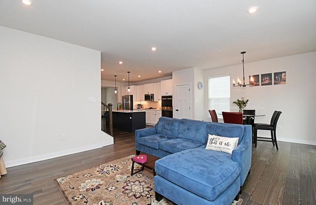 500 STERLING DR, East Norriton, PA 19401