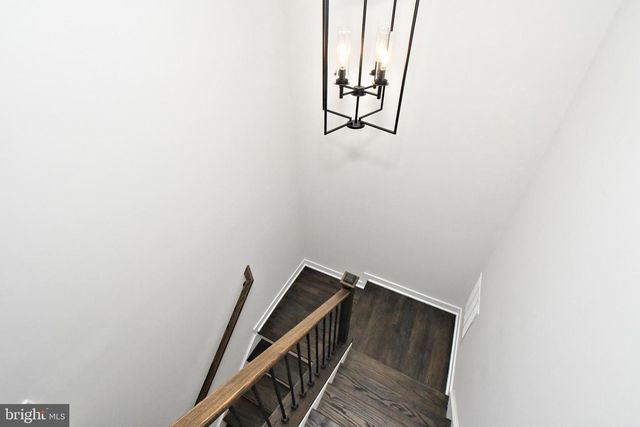 500 STERLING DR, East Norriton, PA 19401