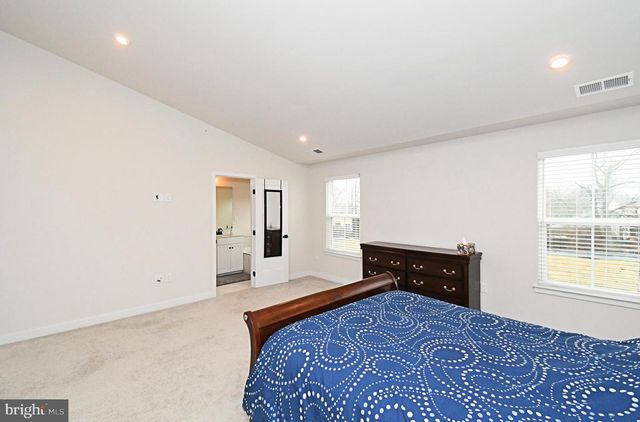 500 STERLING DR, East Norriton, PA 19401