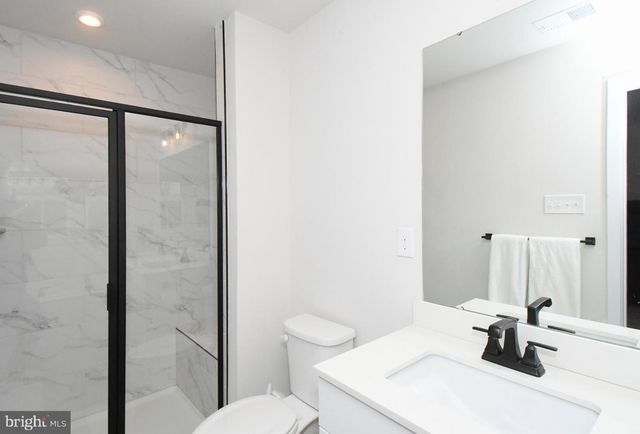 500 STERLING DR, East Norriton, PA 19401