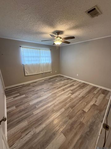 18565 Aydell Ln, French Settlement, LA 70733