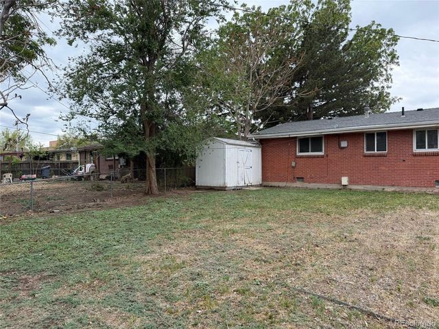 3124 Quari St, Aurora, CO 80011