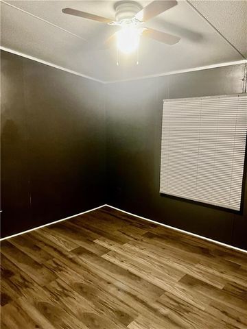 1914 Pinehurst, Jonesboro, GA 30238