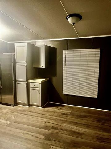 1914 Pinehurst, Jonesboro, GA 30238