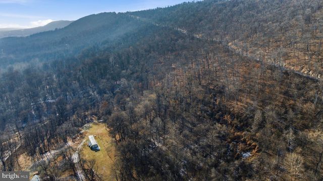 581 SALEM CHURCH RD, Martinsburg, WV 25403