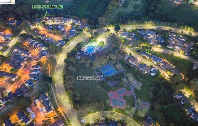 1144 Parkridge Dr, Richmond, CA 94803