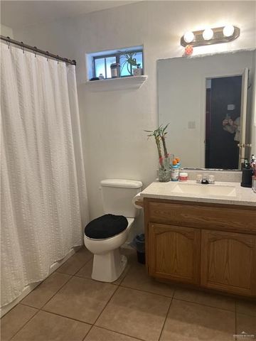 1222 E 2nd Street, Mission, TX 78572