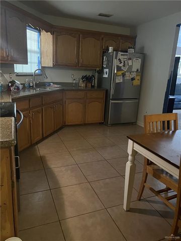 1222 E 2nd Street, Mission, TX 78572