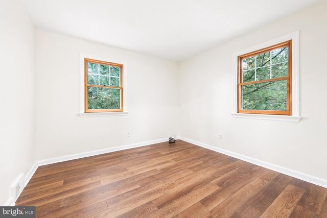 901 ACADEMY LN, Bryn Mawr, PA 19010