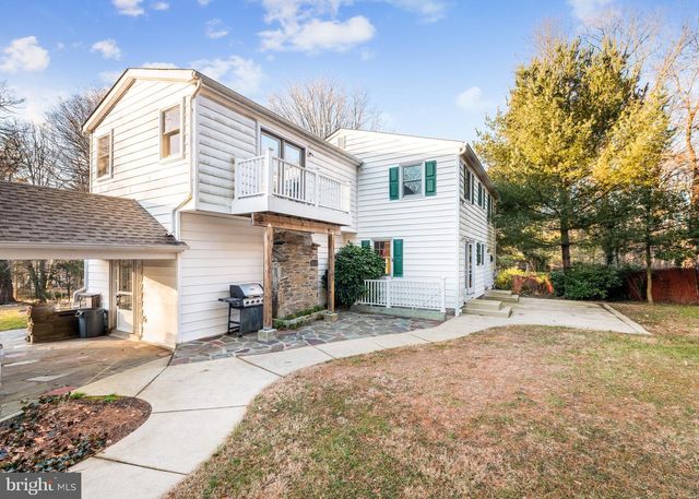 901 ACADEMY LN, Bryn Mawr, PA 19010