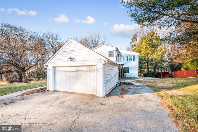 901 ACADEMY LN, Bryn Mawr, PA 19010