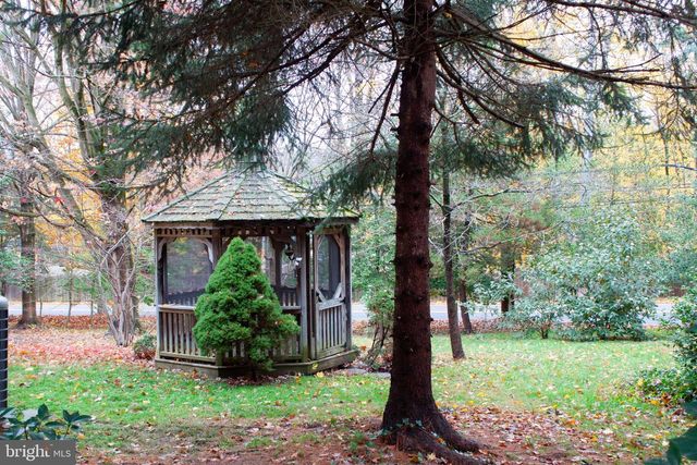 901 ACADEMY LN, Bryn Mawr, PA 19010