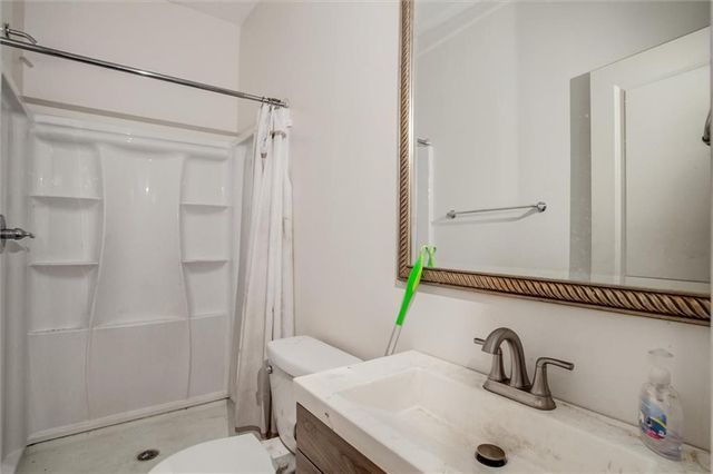 300 E Linwood Boulevard, Kansas City, MO 64111
