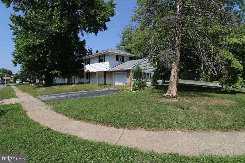 122 GRANVILLE AVE, Reading, PA 19607