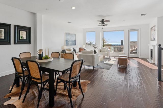 6466 Bayview Dr, Oakland, CA 94605