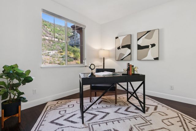 6466 Bayview Dr, Oakland, CA 94605