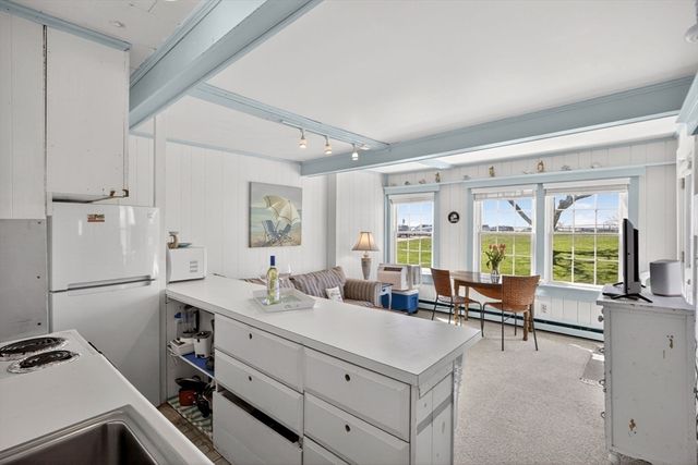 73 Main St 6, Chatham, MA 02633