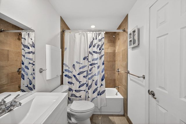 73 Main St 6, Chatham, MA 02633