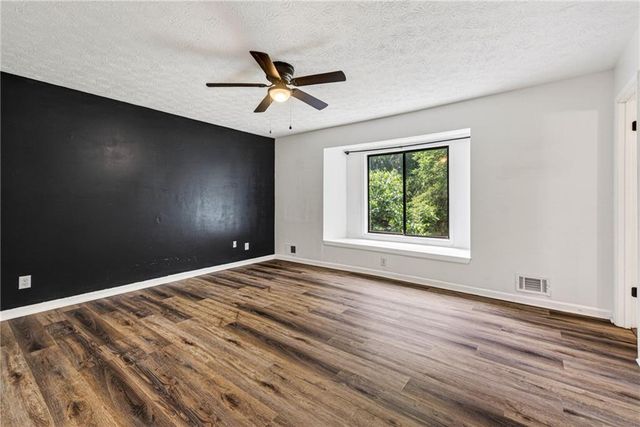 5169 Rockbridge Drive, Stone Mountain, GA 30087