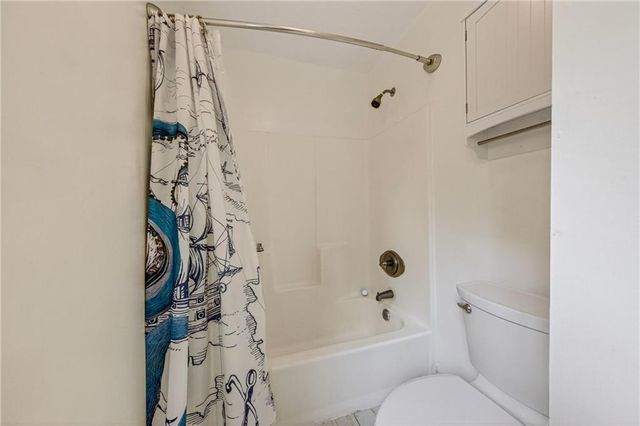 5169 Rockbridge Drive, Stone Mountain, GA 30087