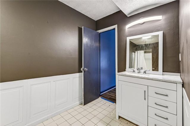 5169 Rockbridge Drive, Stone Mountain, GA 30087