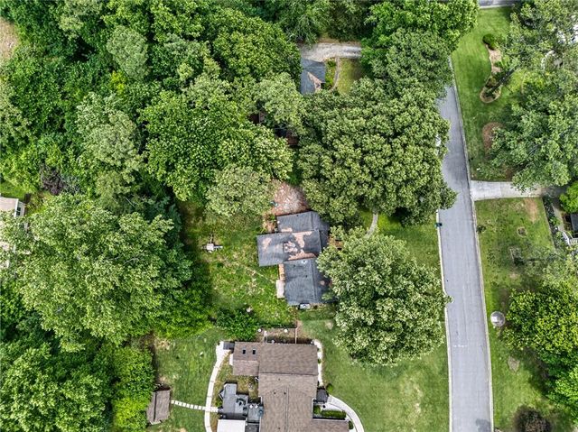 5169 Rockbridge Drive, Stone Mountain, GA 30087