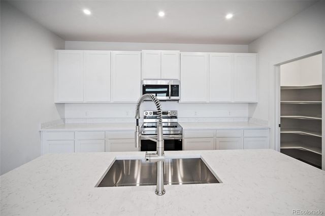 11940 Soprano Circle 302, Lone Tree, CO 80134
