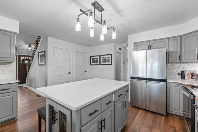 6058 Shady LANE, Hartford, WI 53027