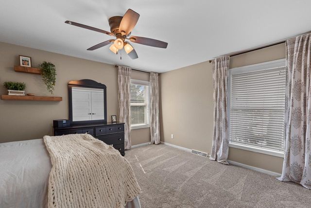 6058 Shady LANE, Hartford, WI 53027