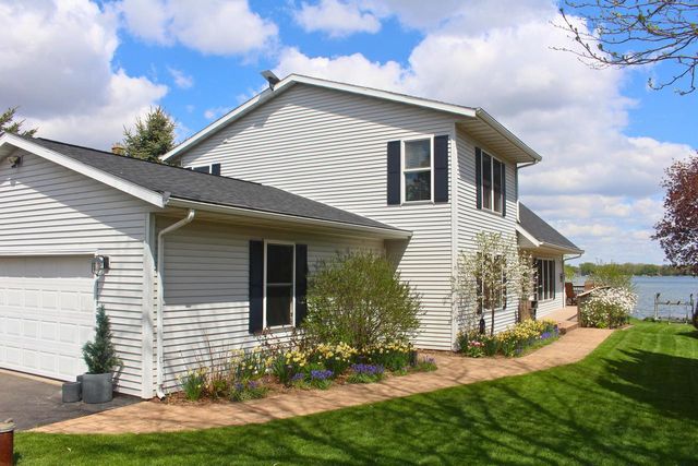 6058 Shady LANE, Hartford, WI 53027