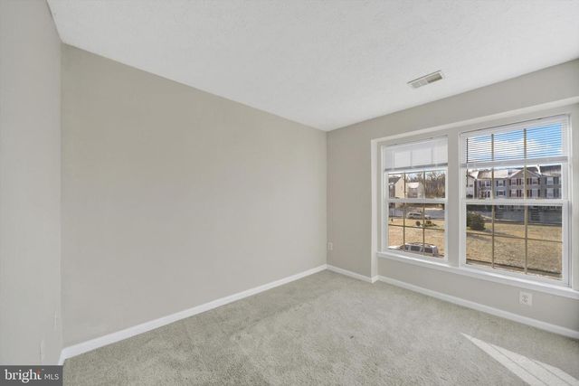 5032 FINSBURY RD, Rosedale, MD 21237