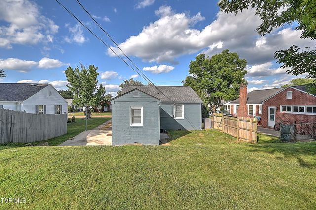 1549 Carolina Avenue, Kingsport, TN 37664