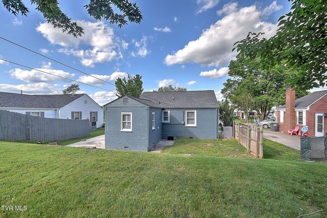 1549 Carolina Avenue, Kingsport, TN 37664
