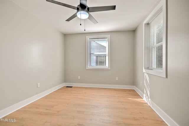 1549 Carolina Avenue, Kingsport, TN 37664