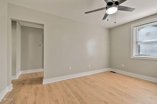 1549 Carolina Avenue, Kingsport, TN 37664