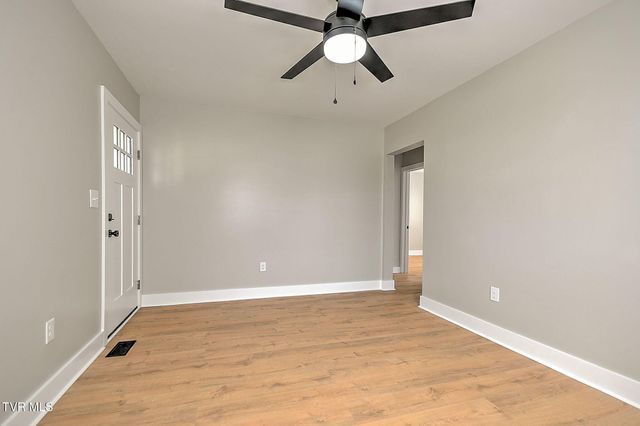 1549 Carolina Avenue, Kingsport, TN 37664